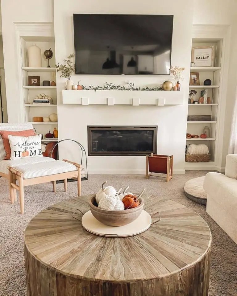 30 Fall Coffee Table Decor Ideas to Warm Up Your Home 1 Fall Decor on Drum Table