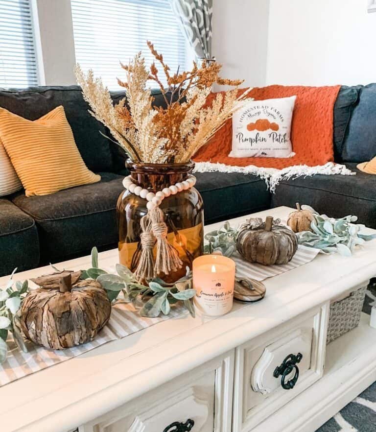 30 Fall Coffee Table Decor Ideas to Warm Up Your Home 12 Fall Decor on White Table
