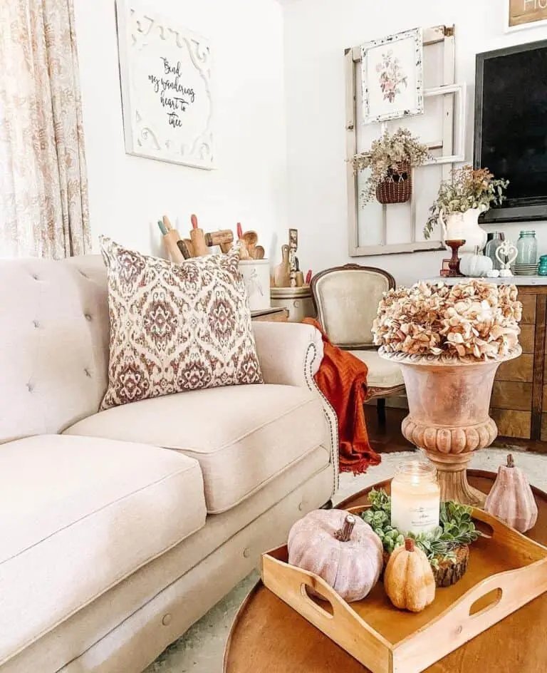 30 Fall Coffee Table Decor Ideas to Warm Up Your Home 8 Fall Decor on Wooden Table