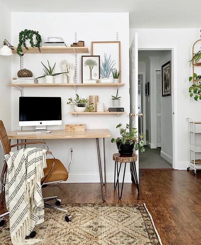 30 Easy Boho Home Office Ideas: Make Your Small Space Cozy! 16 Farmhouse Boho
