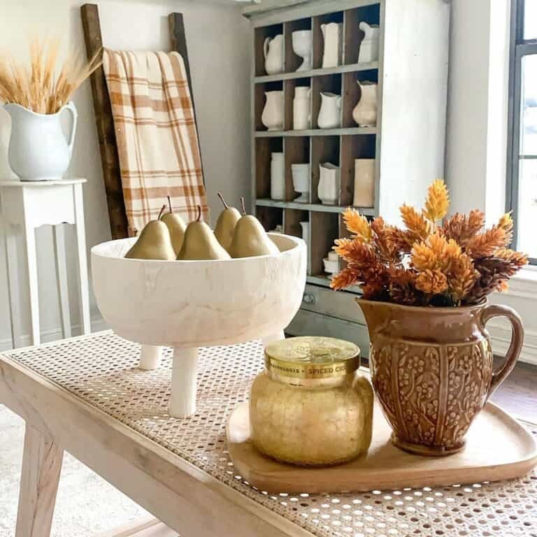 30 Fall Coffee Table Decor Ideas to Warm Up Your Home 2 Farmhouse Fall Coffee Table Decor