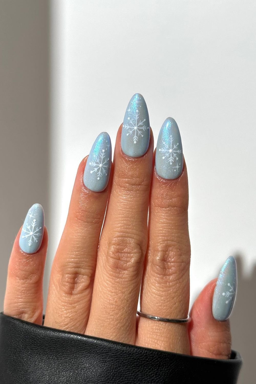 Frosty Snowflakes