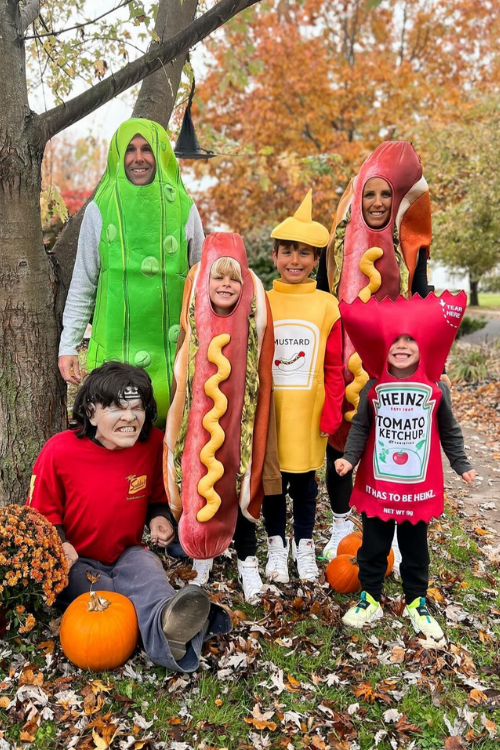 Top 50 Family Halloween Costumes for 2025: Creative Ideas for Every Crew 27 Hot dogs