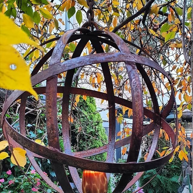 20 Garden Decor Ideas to Beautify Your Outdoor Space 11 Metal Garden Sculptures