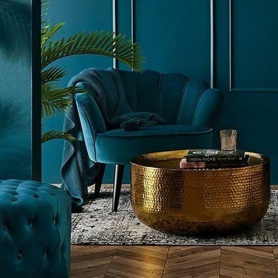 20 Elegant Teal Living Room Ideas to Elevate Your Home Décor 12 Midnight Blue Green