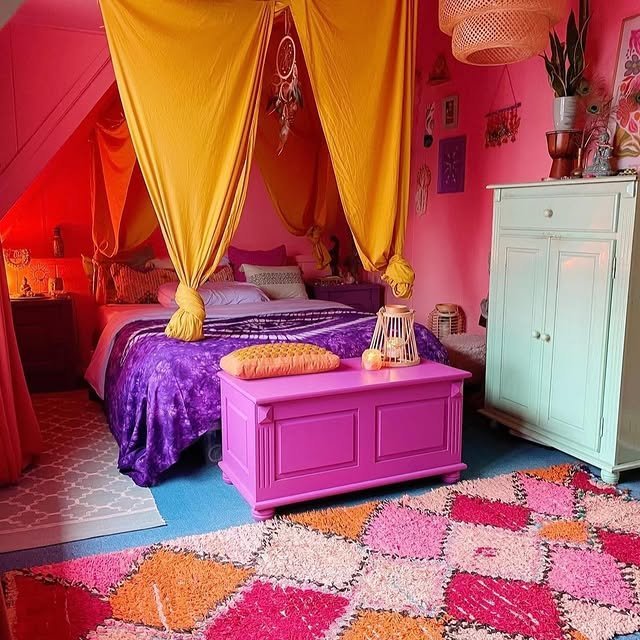 25 Colorful Bedroom Ideas That Will Brighten Your Day 5 Pinky Boho