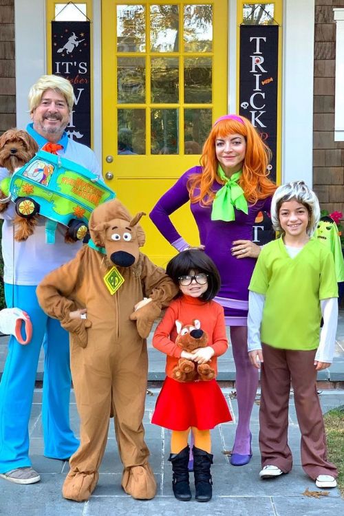Top 50 Family Halloween Costumes for 2025: Creative Ideas for Every Crew 5 Scooby doo