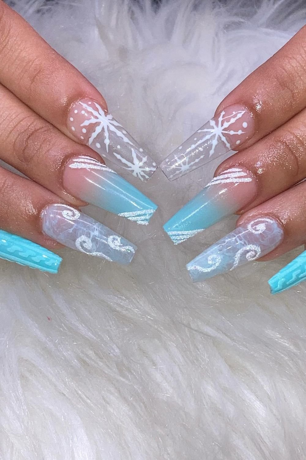 Snowy Aqua Swirls