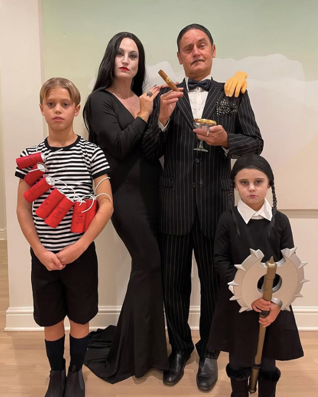 Top 50 Family Halloween Costumes for 2025: Creative Ideas for Every Crew 43 The Addams Family