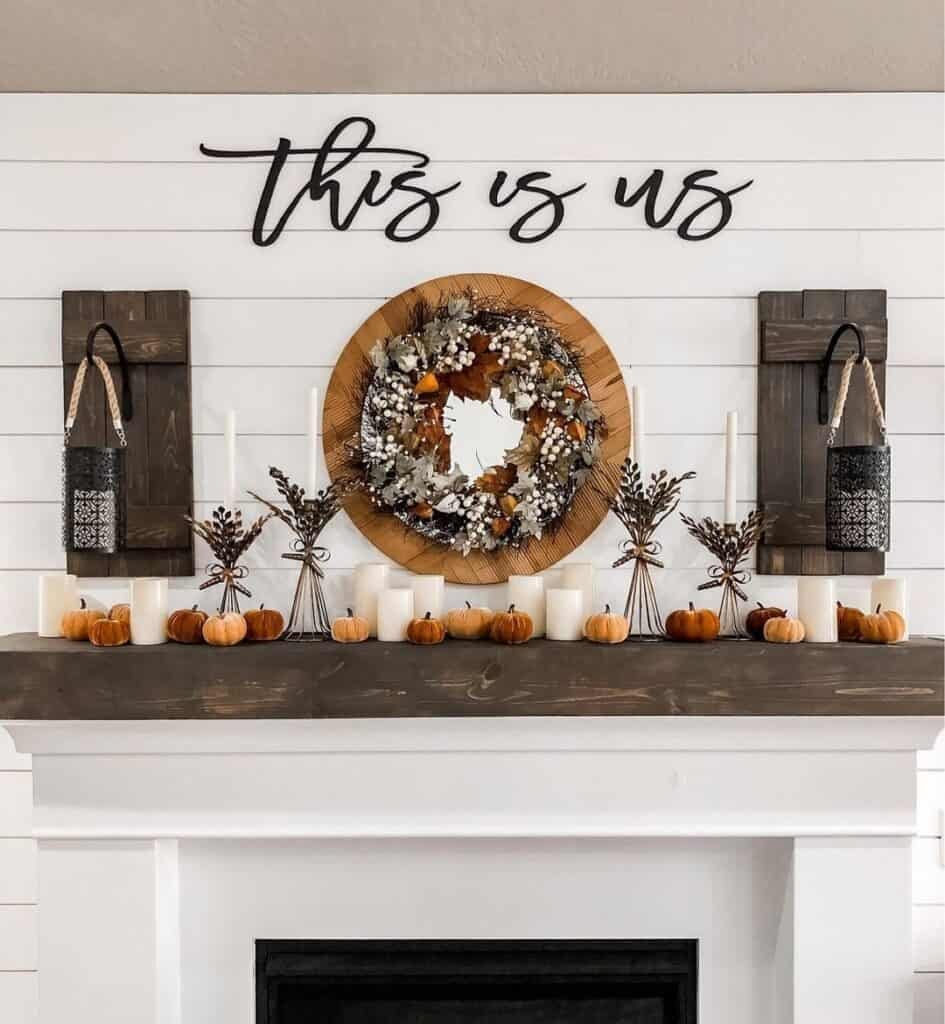 25 Chic & Cozy Fall Wreath Ideas to Celebrate the Season 5 Fall Mantel Decor