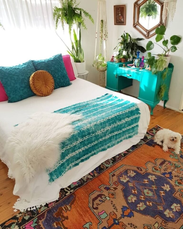 20 Boho Dorm Room Ideas to Transform Your College Space 2 Ocean Blue