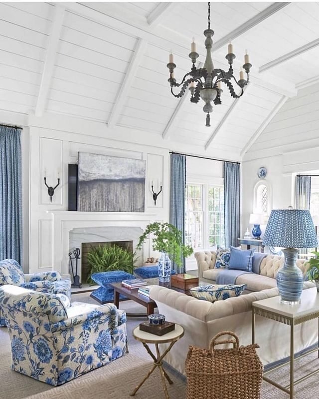 15+ Blue and White Living Room Ideas for a Timeless Look 14 Classic Coastal Concept