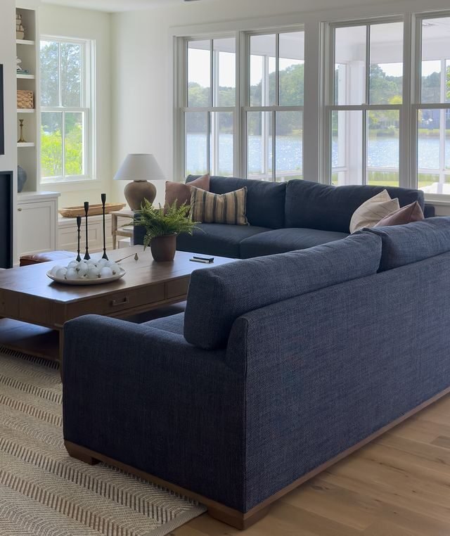 15+ Blue and White Living Room Ideas for a Timeless Look 3 Bold Teal Blue Mid-Century Modern Sofas