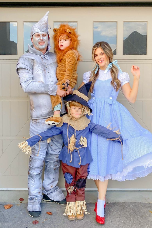 Top 50 Family Halloween Costumes for 2025: Creative Ideas for Every Crew 13 wizards of oz