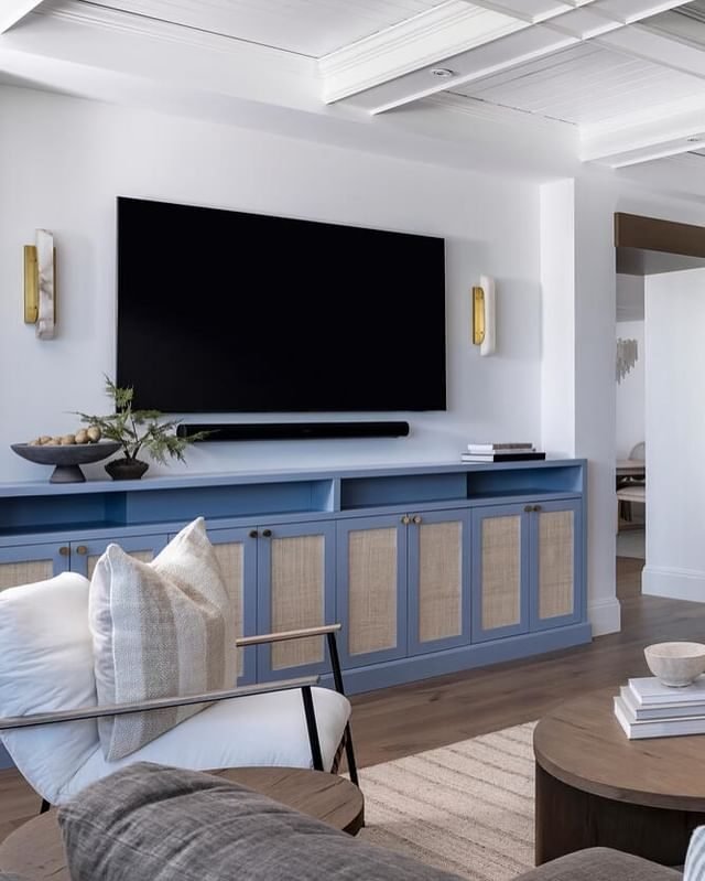 15 Coastal Living Room Decor Ideas for a Fresh, Airy Feel 13 Beachside Blue Rattan Cabinet