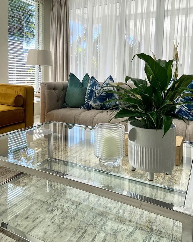 15 Coastal Living Room Decor Ideas for a Fresh, Airy Feel 8 Blaque Pearl Lifestyle Glass Coastal