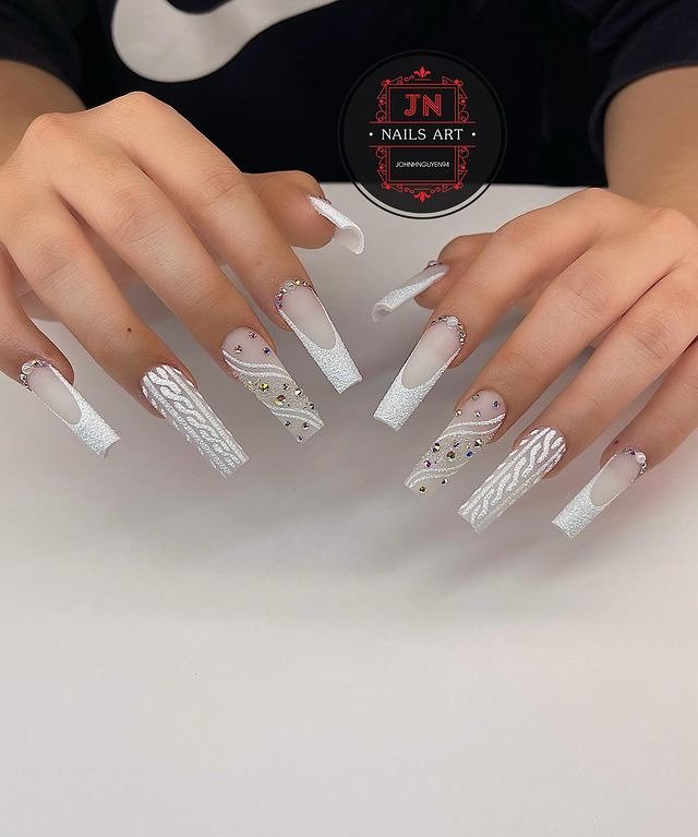 30 Winter Dip Nail Designs That Will Warm Up Your Style 3 Crystal Accents Winter Dip Nails