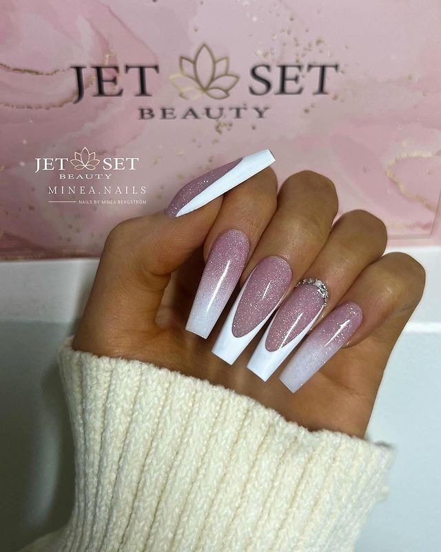30 Winter Dip Nail Designs That Will Warm Up Your Style 27 Diamond Flash Winter Dip Nails