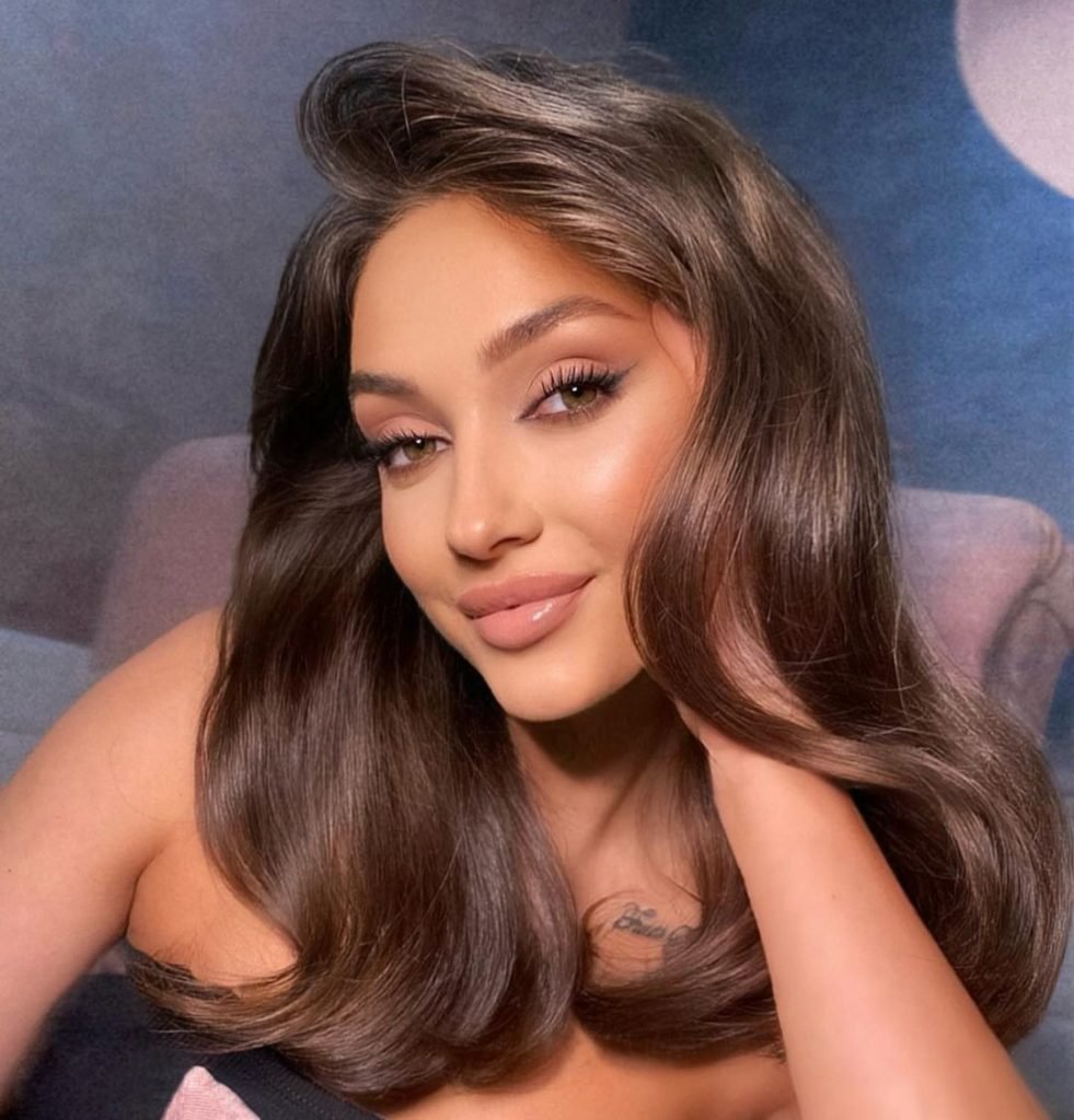 Gentle Retro Curls