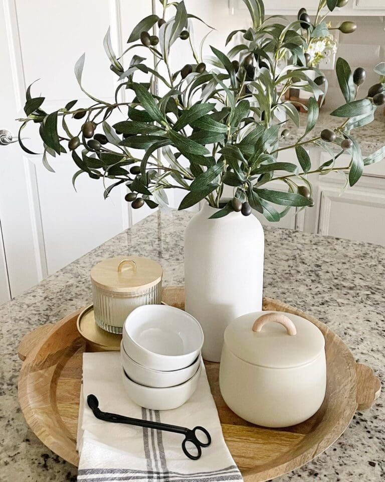 20 Beautiful Kitchen Island Centerpiece Designs 15 Small Dishware and Tea Towel
