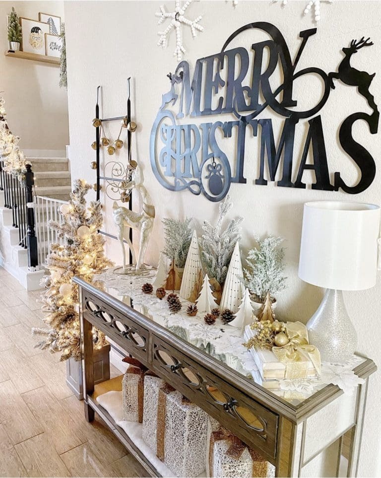 25 Christmas Entryway Decor Ideas for a Festive Welcome 16 Christmas-Themed Signage