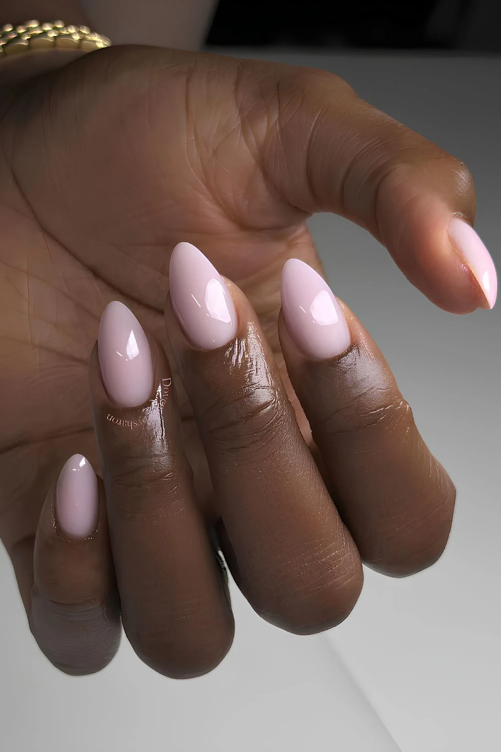 25 Best Light Pink Nail Designs for Every Occasion 3