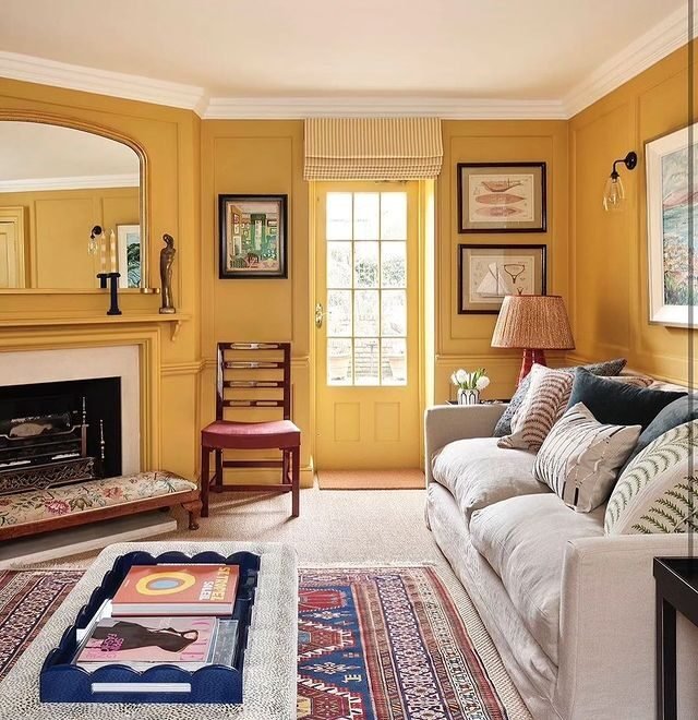 20 Yellow Living Room Ideas for a Cozy Yet Stylish Look 16 Saffron Yellow