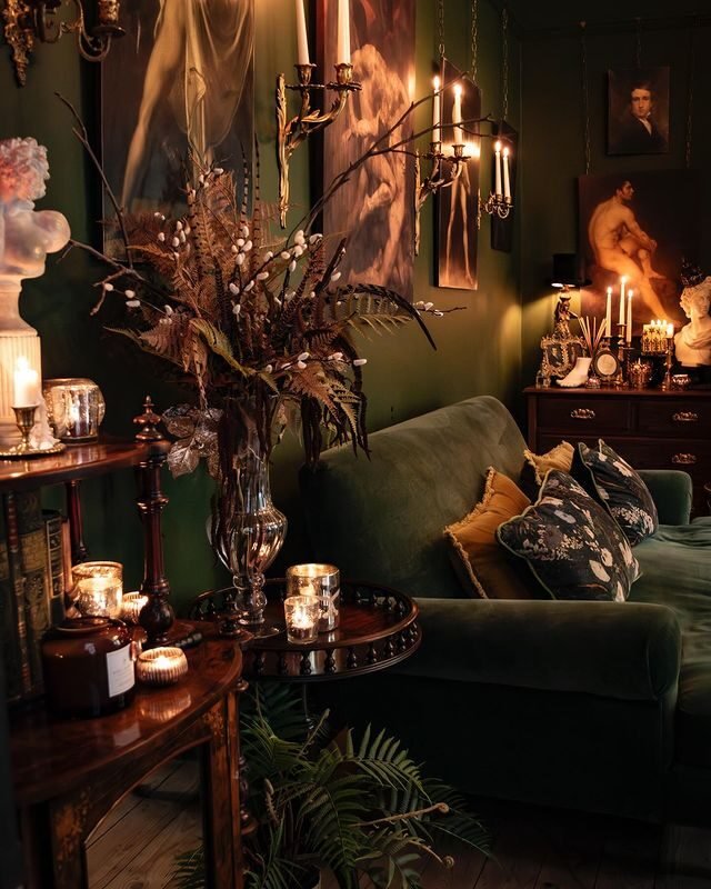15 Cozy Dark Academia Living Room Design Tips to Try 13 Seasonal Lighting