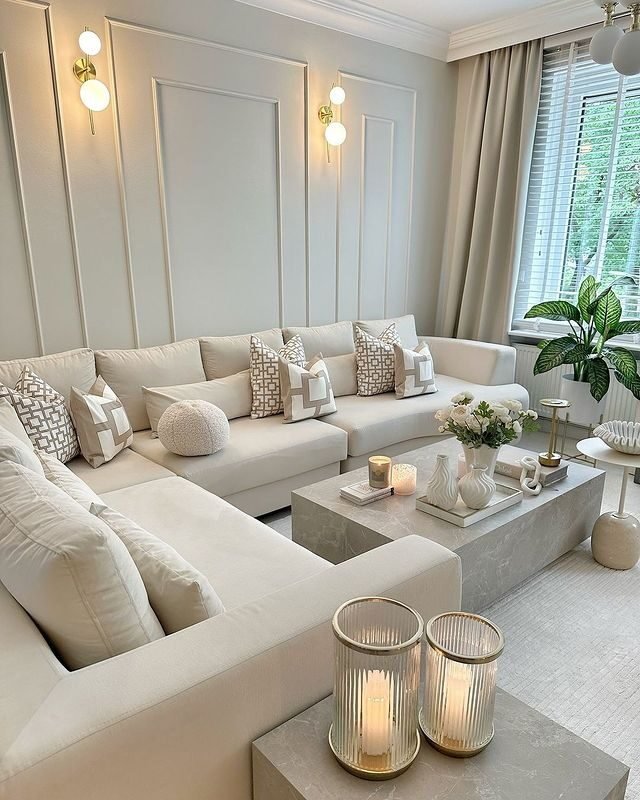 15 Formal Living Room Ideas for a Timeless Home 16 Textured Molding