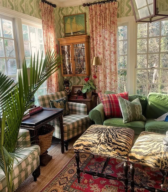 15 Country Living Room Color Schemes for a Cozy Home 14 Use Traditional Plaid Patterns