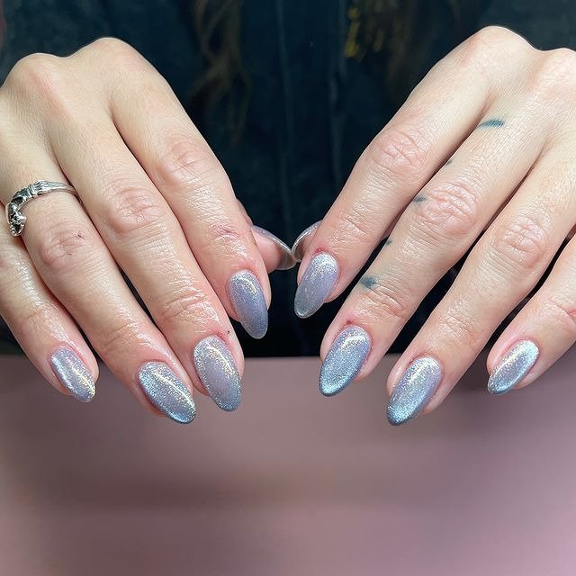30 Winter Dip Nail Designs That Will Warm Up Your Style 11 Velvet Winter Dip Nails