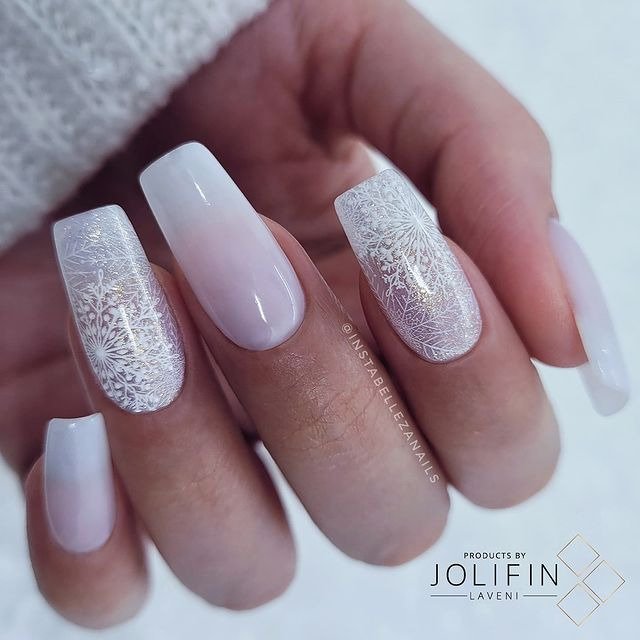 25 Elegant Winter Coffin Nail Designs You’ll Love 11 Snowy Wonderland