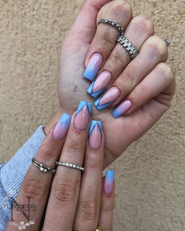 Chevron Ombre Tips