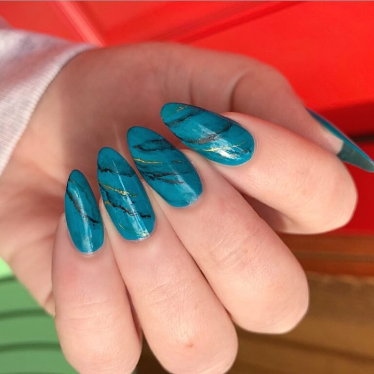 20 Stunning Turquoise Nail Ideas for a Fresh, Chic Look 17 Marble Beauty