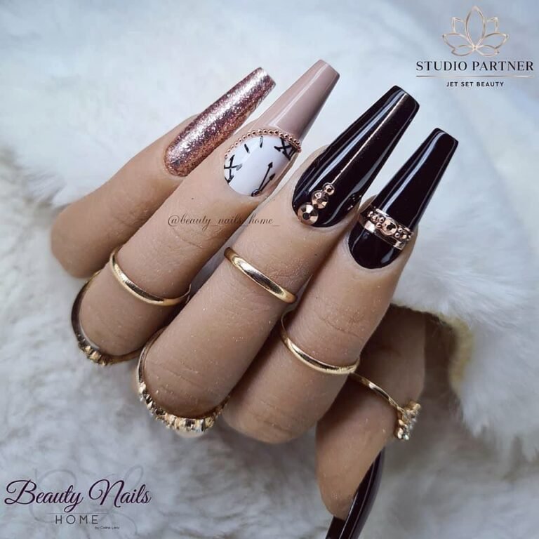 Tick Tock Glam