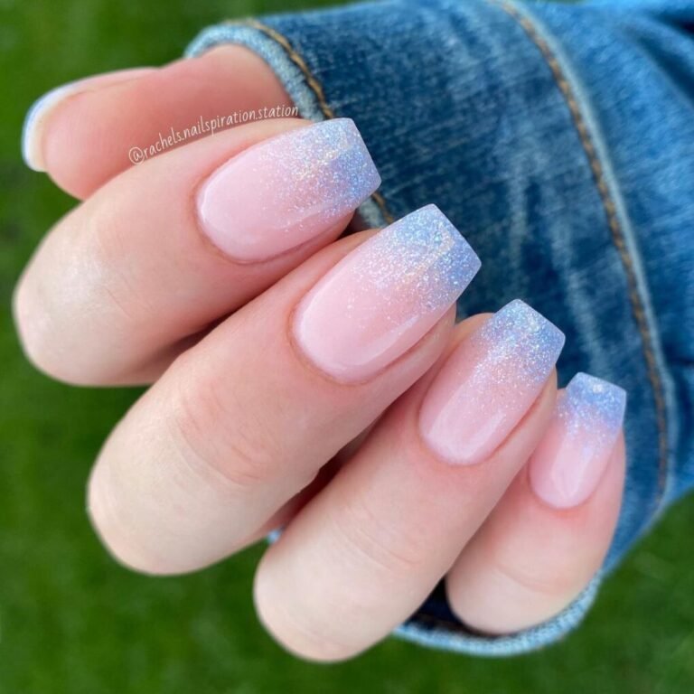 20 Pink Christmas Nail Inspirations – Festive & Feminine Holiday Looks 17 Pink Frostbite