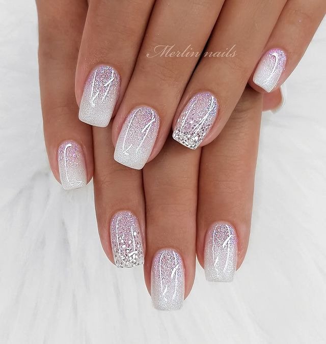 25 Funky Winter Manicure Designs You’ll Want to Try 17 Frosty Glass-inspired Nails