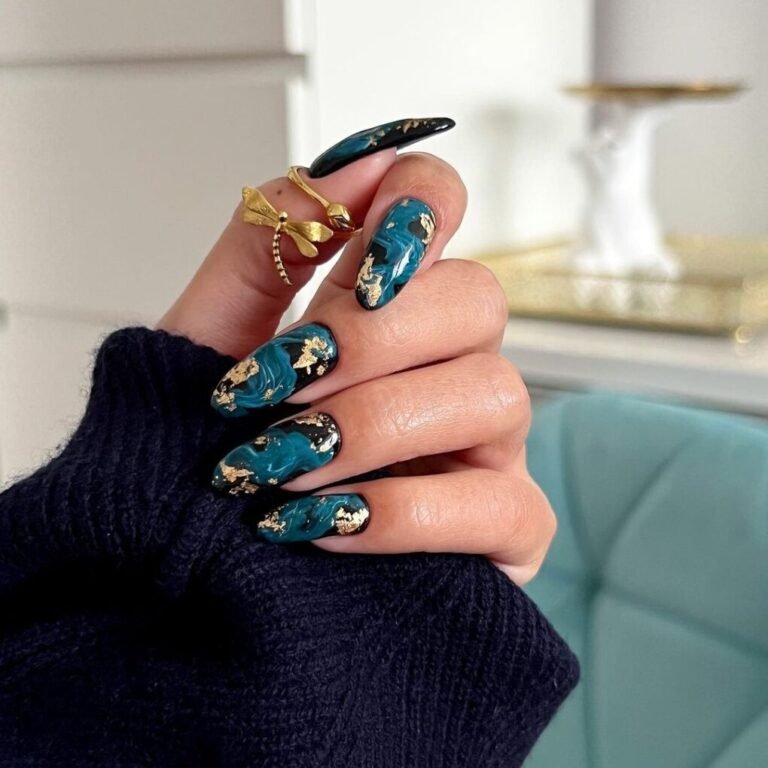 25 Festive Green Christmas Nails to Brighten the Holidays 17 Marble Effect Nails