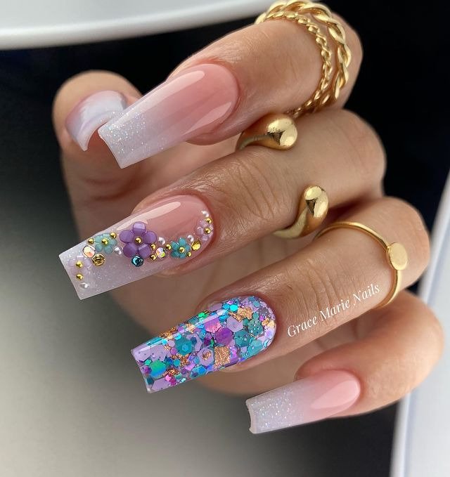 25 Elegant Winter Coffin Nail Designs You’ll Love 16 Winter Sequin Party