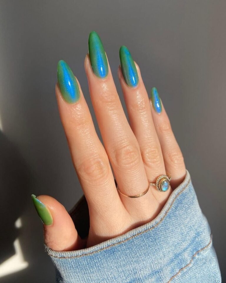 25 Festive Green Christmas Nails to Brighten the Holidays 10 Green Jelly Nails
