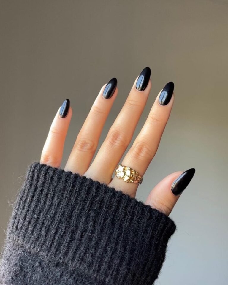 25 Dark Winter Nail Ideas That Are Perfectly Moody & Chic 25 Noir Noir