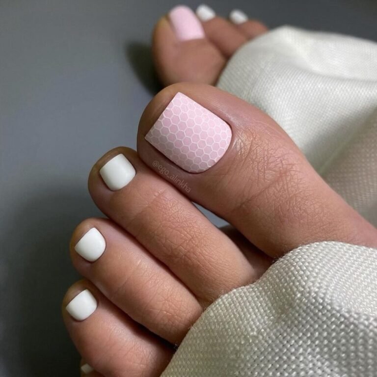 Mermaid Scale Polish