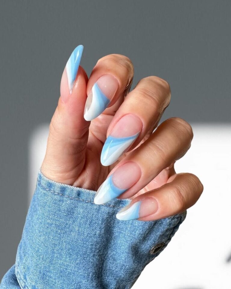 22 Bold Nail Art Designs That Scream Confidence 9 Swirly Shades of Blue