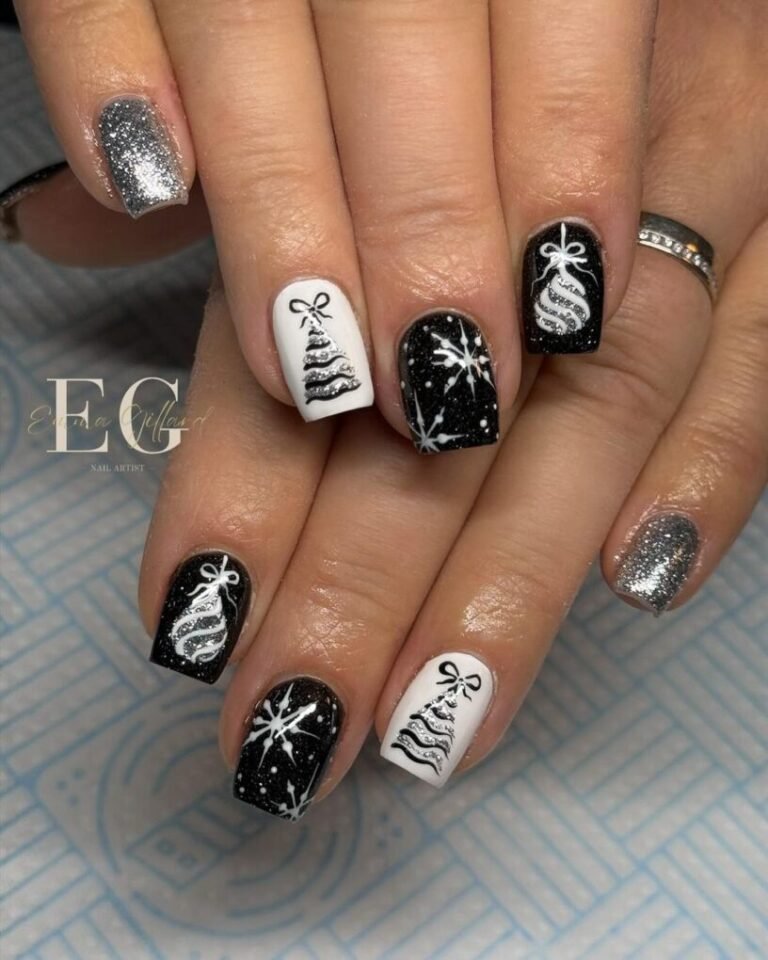 20 Elegant Black and White Christmas Nail Designs for 2025 19 Christmas Sparkle