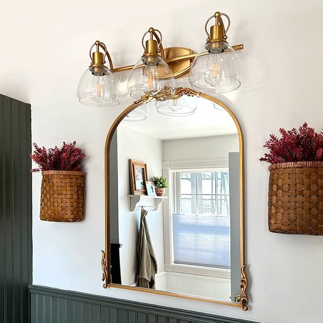 15 Stylish Bathroom Décor Ideas for a Modern Refresh 3 Choose Unique Light Fixtures