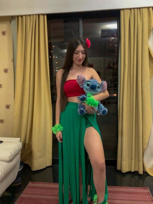 25 Best Halloween Costume Ideas for Women in 2025 🎃✨ 6 Lilo from Lilo & Stitch