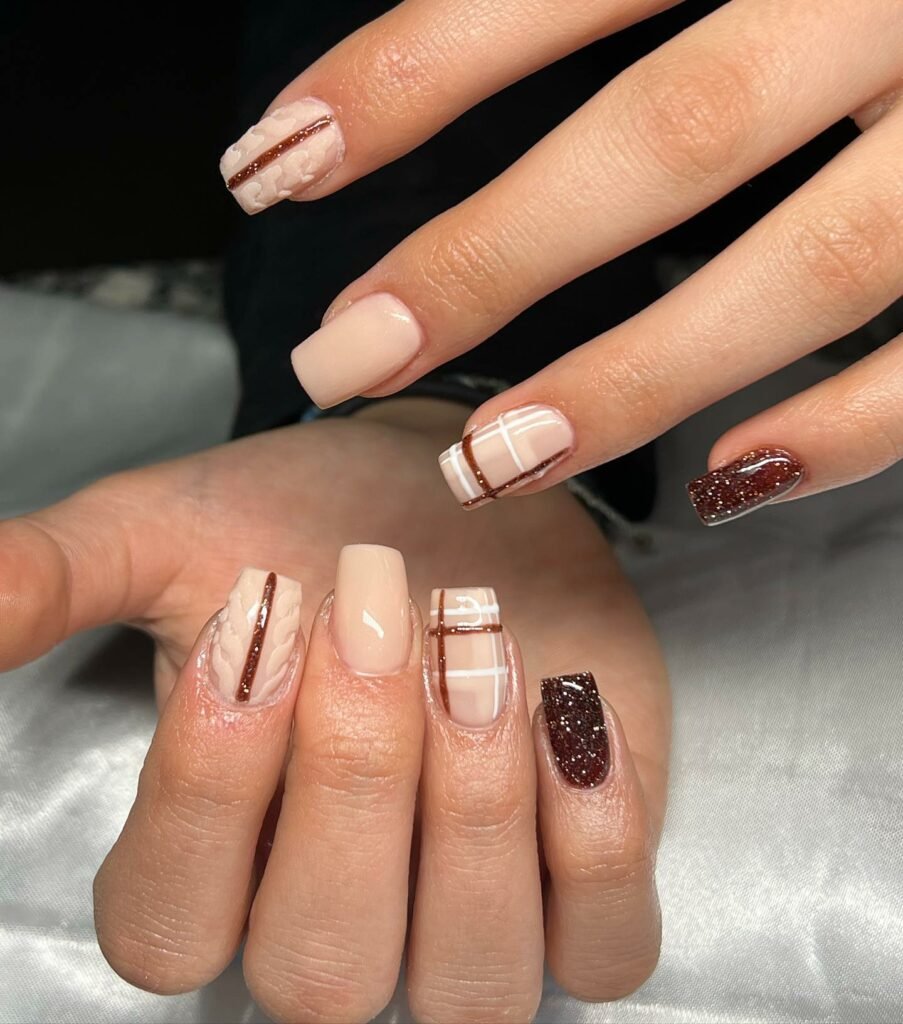 30 Chic Fall Nail Designs for Short Nails 13