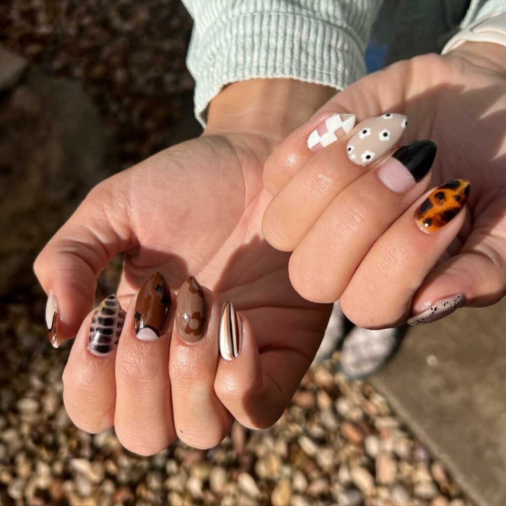 30 Chic Fall Nail Designs for Short Nails 17